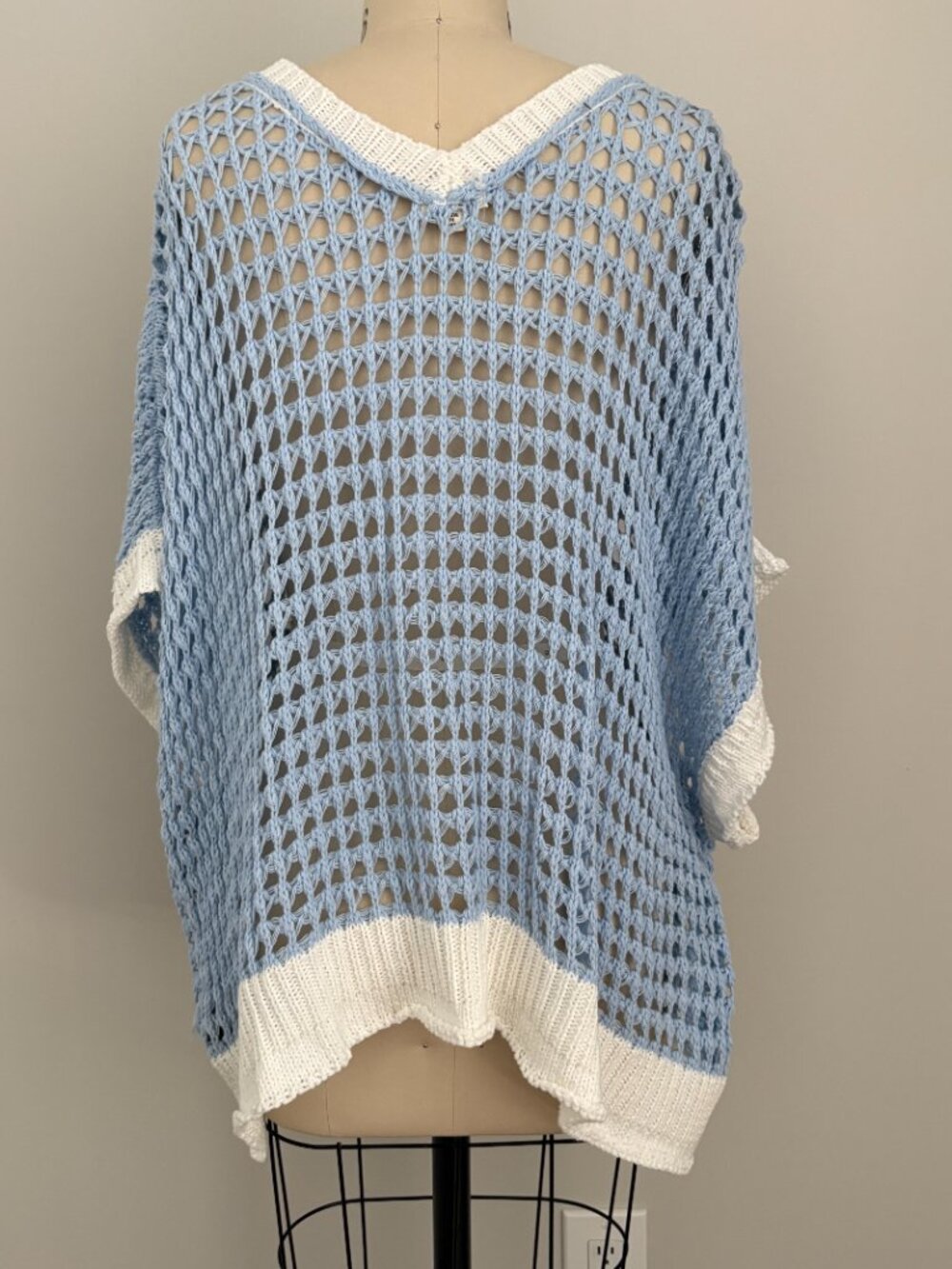 POL Sky Blue Crochet Peace Sign Knit Sweater Boho Coastal Festival Fairy Beach L - Picture 3 of 8